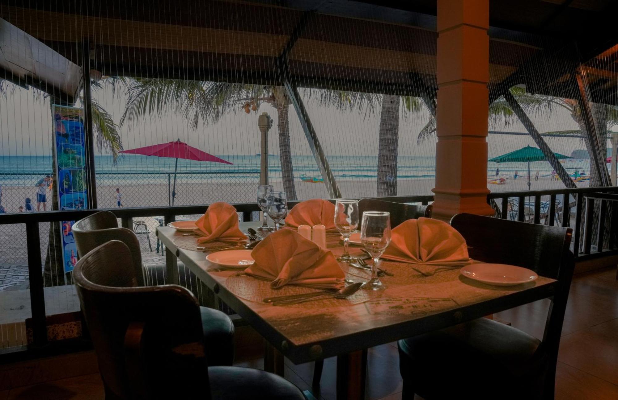 Jkab Beach Resort Trincomalee Dış mekan fotoğraf