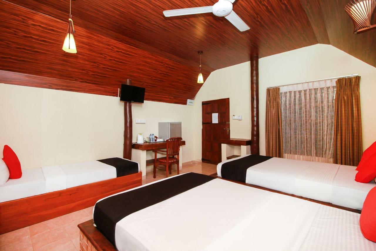 Jkab Beach Resort Trincomalee Dış mekan fotoğraf