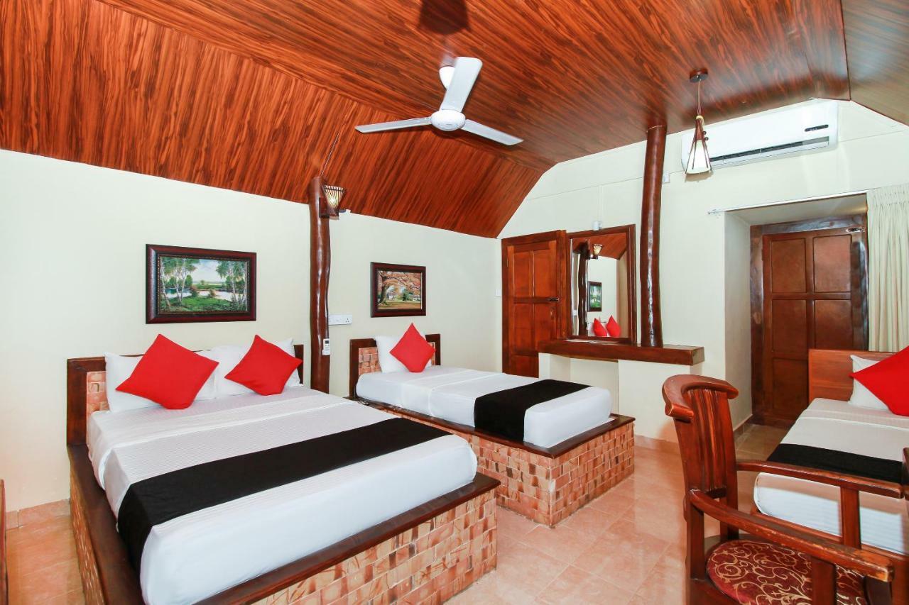 Jkab Beach Resort Trincomalee Dış mekan fotoğraf