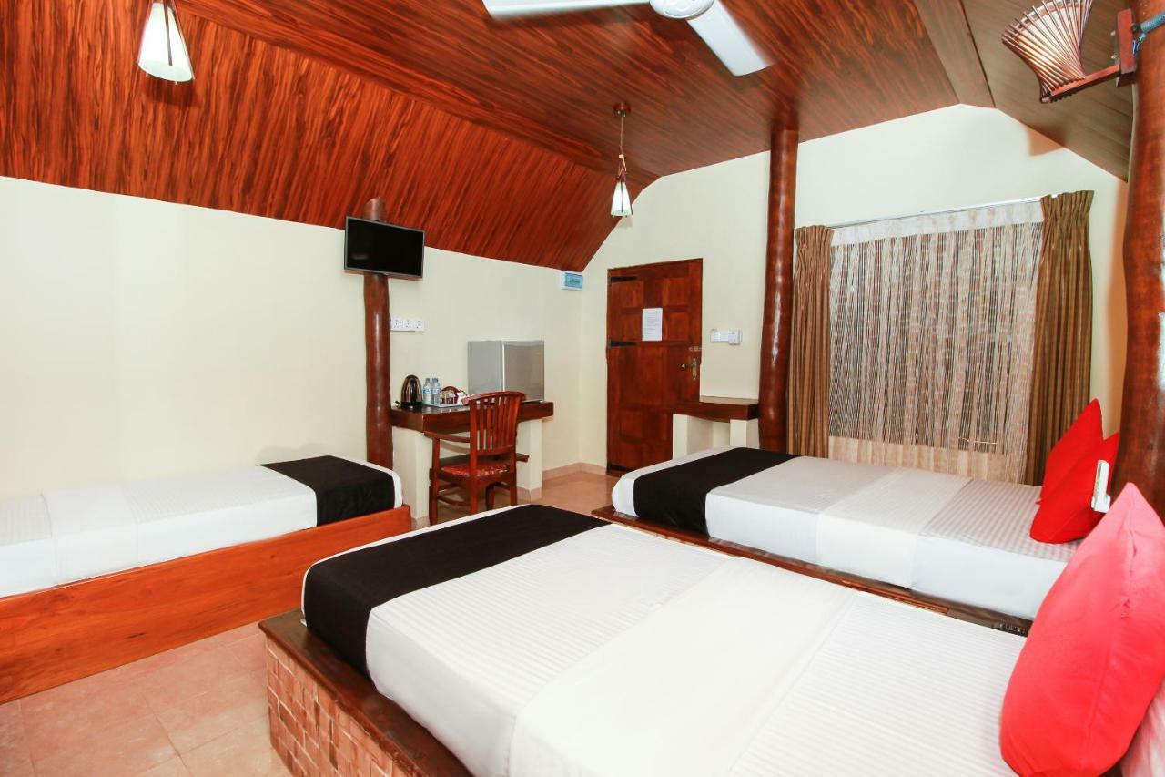 Jkab Beach Resort Trincomalee Dış mekan fotoğraf