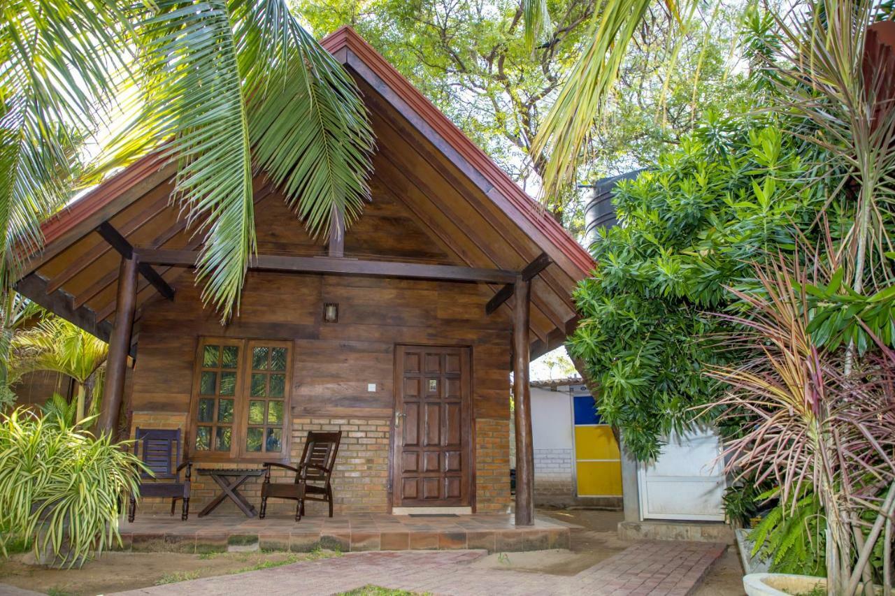 Jkab Beach Resort Trincomalee Dış mekan fotoğraf