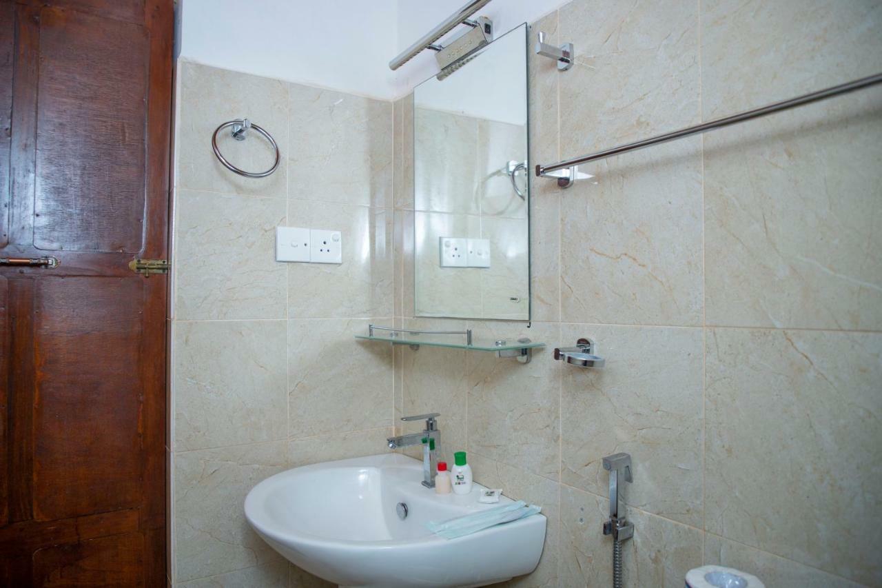 Jkab Beach Resort Trincomalee Dış mekan fotoğraf